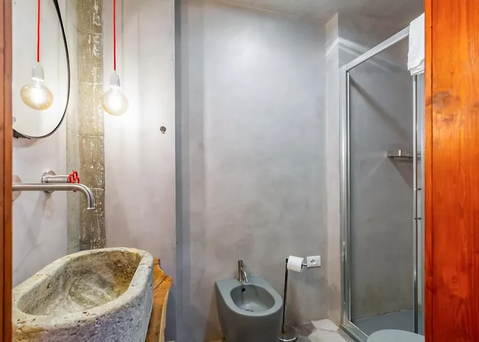 Guesthost - Oltrarno Duplex *