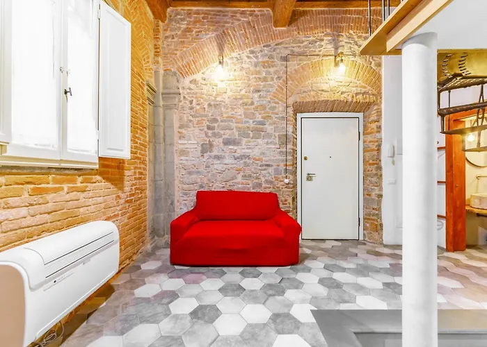Apartment Guesthost - Oltrarno Duplex