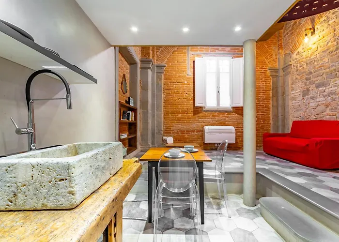 Apartment Guesthost - Oltrarno Duplex *